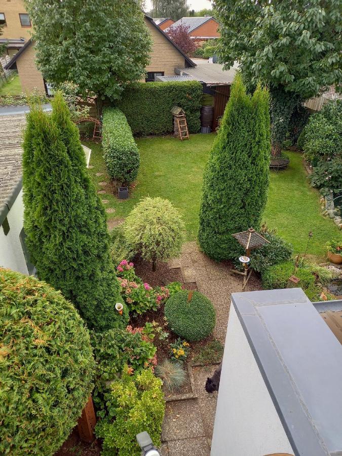 Ferien Zwischen Den Meeren Juebek Exterior photo
